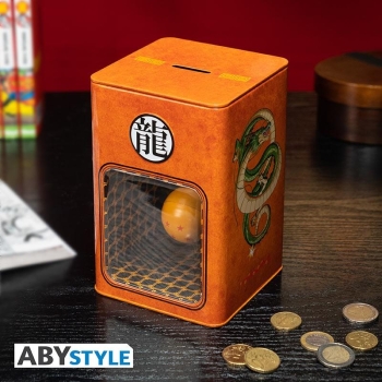 Legen Sie Ihr Geld unter den Schutz des Drachen Shenlong mit dieser wunderbaren Dragon Ball Z Geldbank von ABYstyle. Legen Sie eine Münze ein, um sie verschwinden zu sehen, ohne sie neben dem Dragon Ball in der Geldbank schweben zu sehen. Auch wenn Dragon